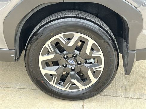 Certified 2025 Subaru Forester image 11