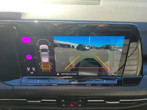 Used 2022 Volkswagen GTI SE w/ SE Leather Package image 3