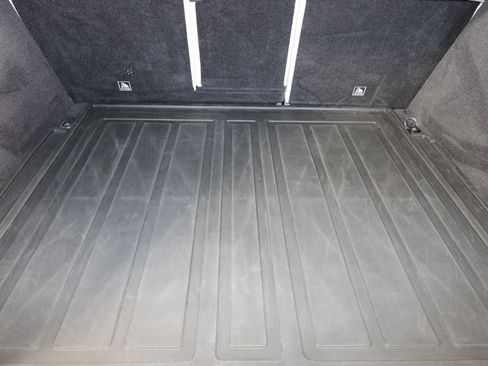 Used 2020 Land Rover Range Rover Sport HSE Dynamic image 18