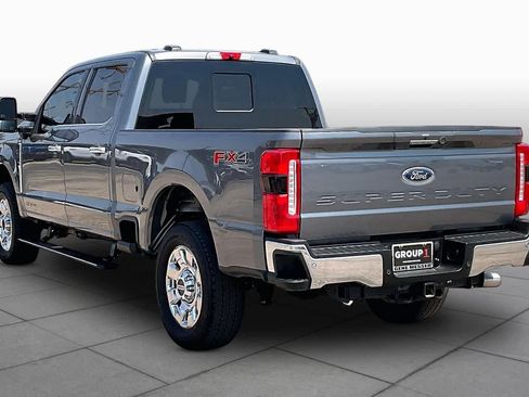 Used 2024 Ford F250 Lariat w/ Lariat Ultimate Package AWD/4WD image 12