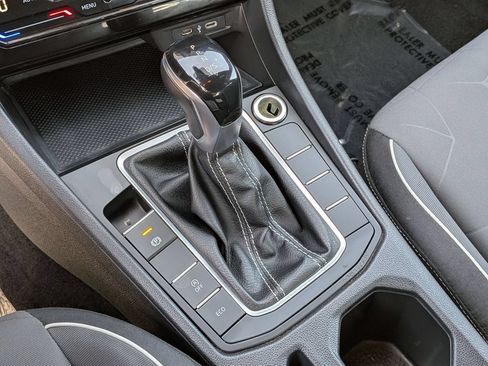 Used 2025 Volkswagen Jetta Sport FWD image 20