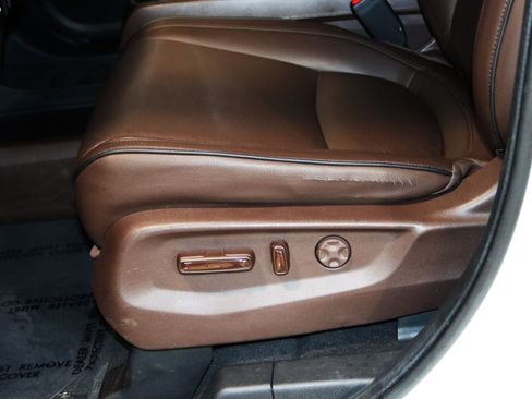 Used 2025 Honda Odyssey Touring image 37