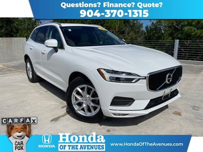 Used 2021 Volvo XC60 T5 Momentum w/ Premium Package