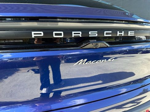 New 2026 Porsche Macan 4 Electric AWD/4WD image 14
