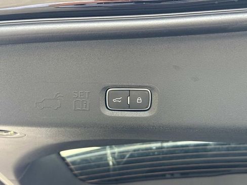 New 2025 Lincoln Navigator L Reserve image 13