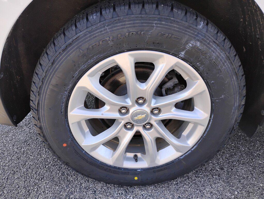 Used 2019 Chevrolet Equinox LT AWD/4WD image 26