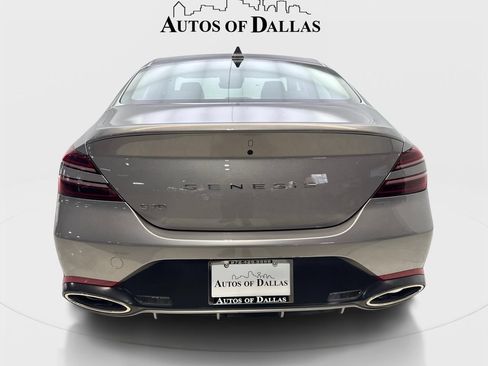 Used 2025 Genesis G70 2.5T RWD image 7