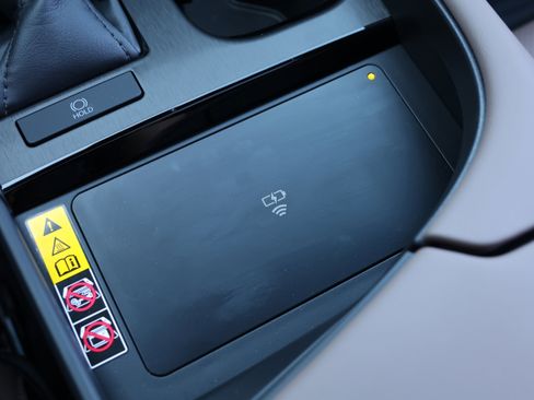 Used 2025 Lexus ES 350 w/ Premium Package image 29