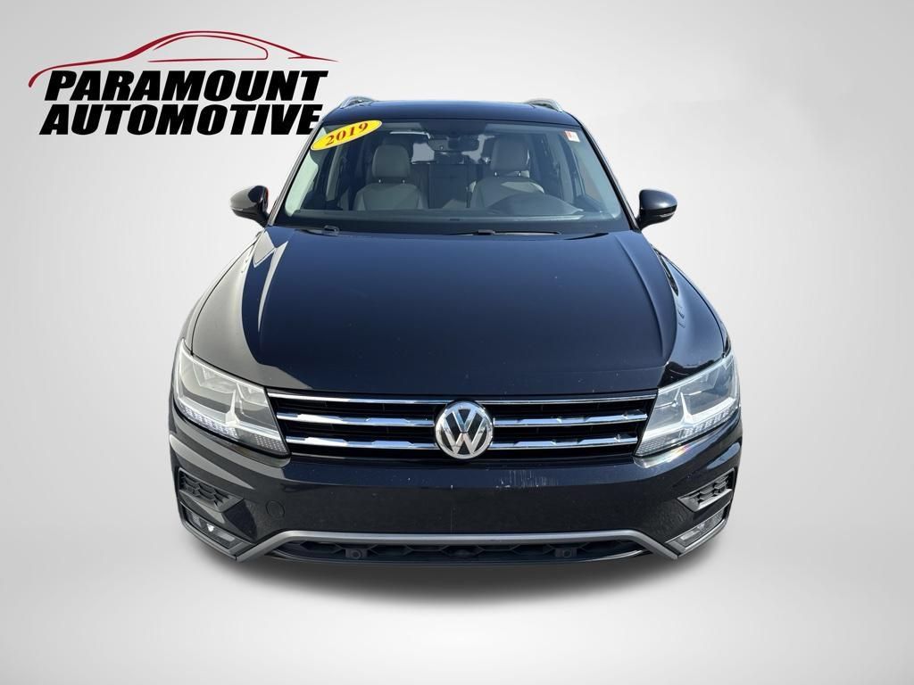 Used 2019 Volkswagen Tiguan SEL AWD/4WD image 2