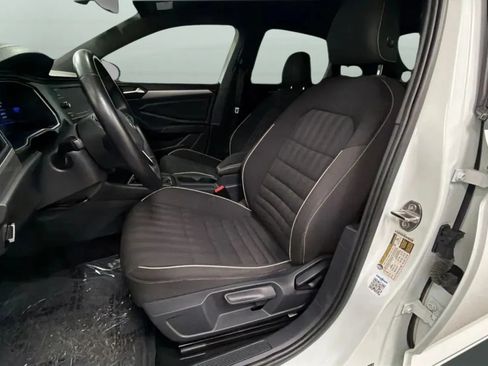 Used 2024 Volkswagen Jetta Sport FWD image 19