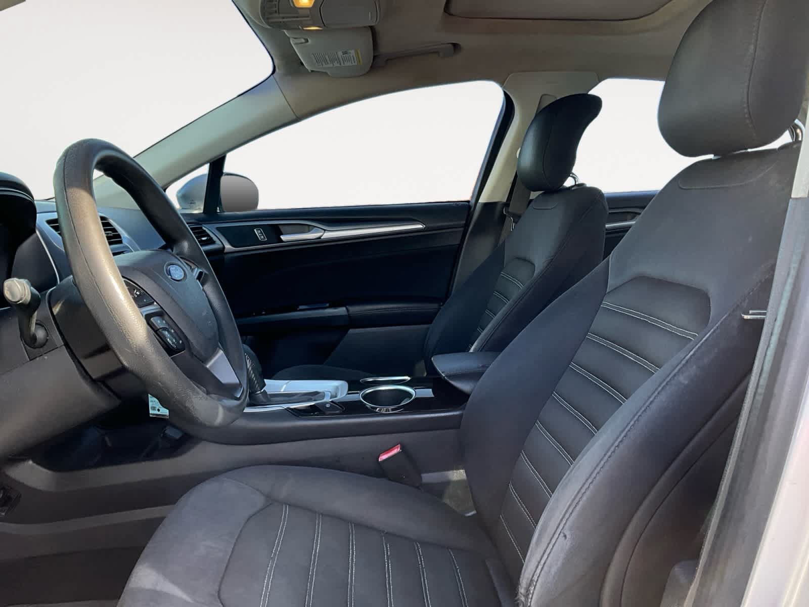 Used 2013 Ford Fusion SE FWD image 9