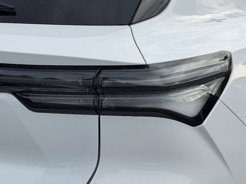 New 2026 Chevrolet Equinox EV LT image 21