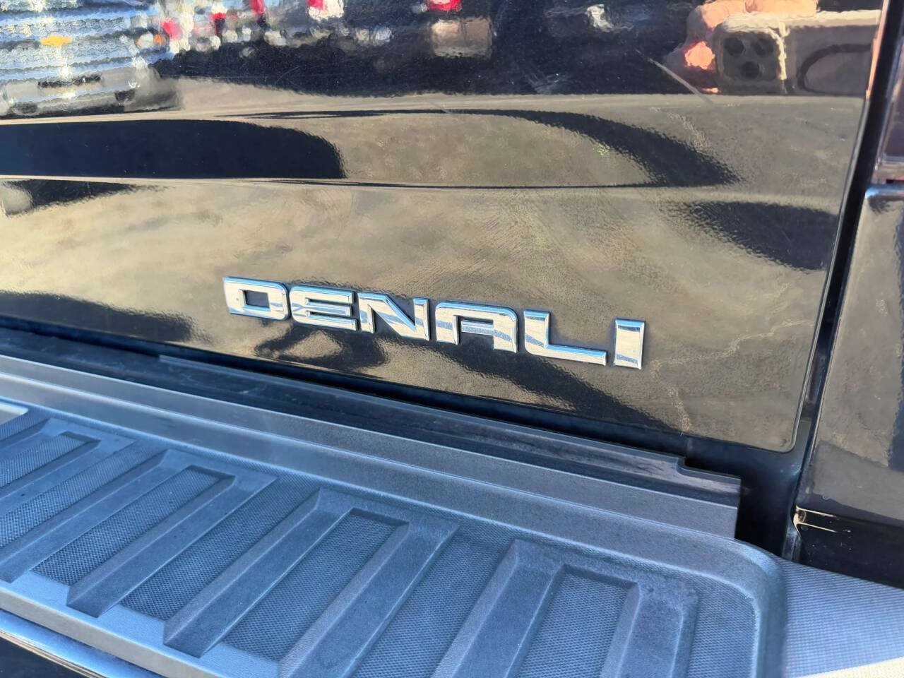 Used 2019 GMC Sierra 2500 Denali AWD/4WD image 69