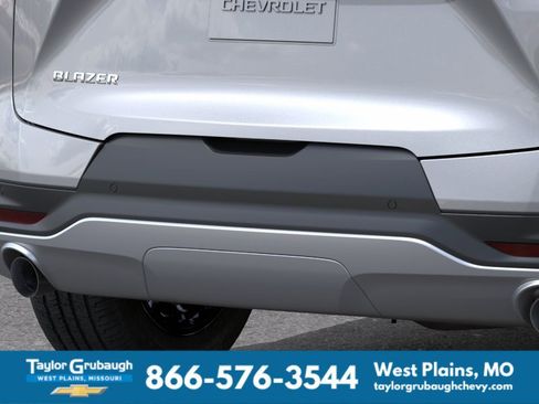 New 2026 Chevrolet Blazer LT w/ Convenience Package FWD image 14