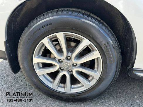 Used 2015 Nissan Pathfinder SV w/ Cargo Package AWD/4WD image 21
