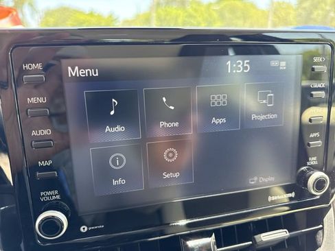 Used 2022 Toyota Corolla LE FWD image 18