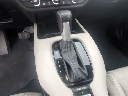 Used 2024 Honda HR-V LX image 22