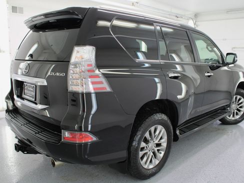 Used 2020 Lexus GX 460 Premium image 30
