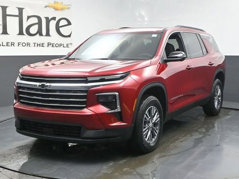 New 2026 Chevrolet Traverse LT image 13