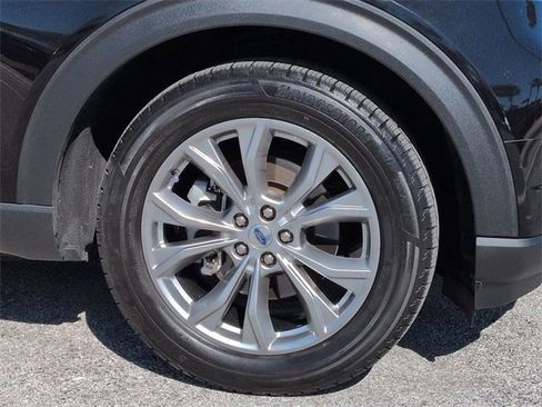 Certified 2023 Ford Explorer XLT w/ Equipment Group 202A image 11