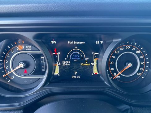 New 2025 Jeep Wrangler Willys image 15