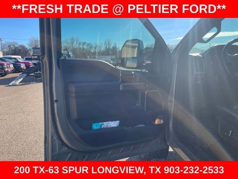 Used 2020 Ford F250 Platinum w/ FX4 Off-Road Package image 10