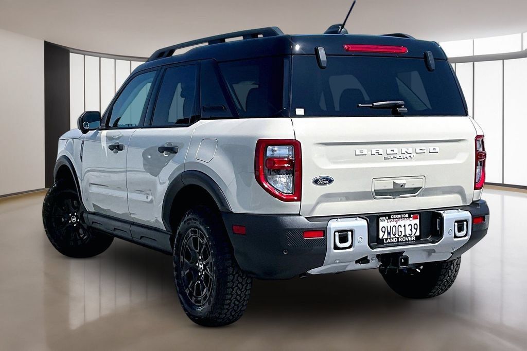 Used 2025 Ford Bronco Sport Badlands w/ Sasquatch Badlands Package AWD/4WD image 4