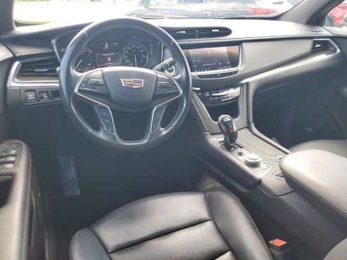 Used 2020 Cadillac XT5 Premium Luxury image 14