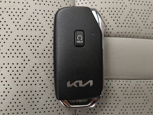 Used 2022 Kia Sorento SX image 32
