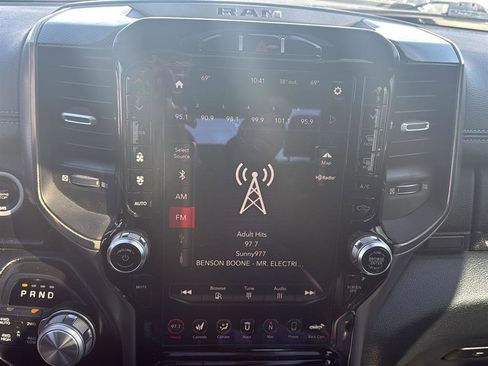 Used 2019 RAM 1500 Sport w/ Leather & Sound Group image 7