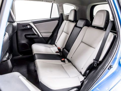 Used 2017 Toyota RAV4 Limited w/ Advanced Technology Package image 29