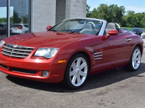 Used 2005 Chrysler Crossfire Limited RWD image 16