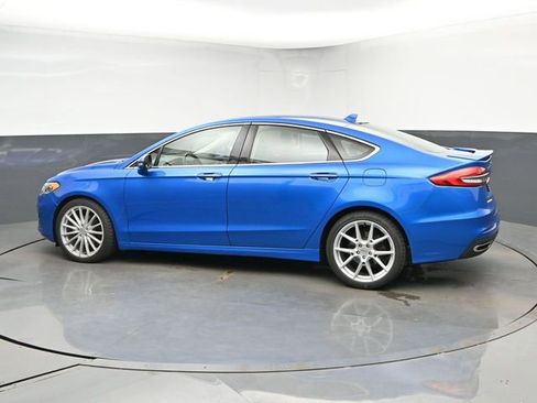 Used 2019 Ford Fusion Titanium FWD image 7