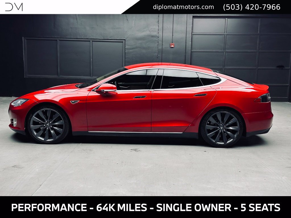 Used 2013 Tesla Model S Performance RWD image 4