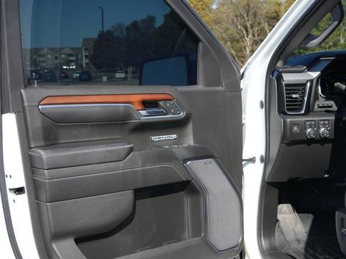Used 2023 GMC Sierra 1500 Denali w/ Denali Reserve Package image 16