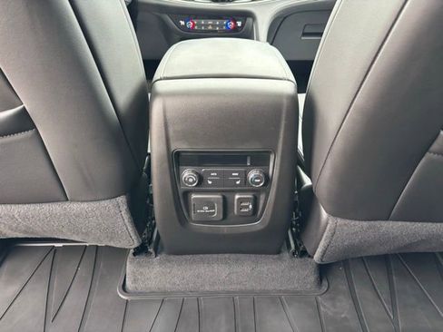Certified 2023 Buick Enclave Avenir w/ Avenir Technology Package image 22