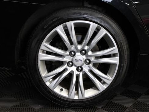 Used 2018 Cadillac XTS Luxury FWD image 5