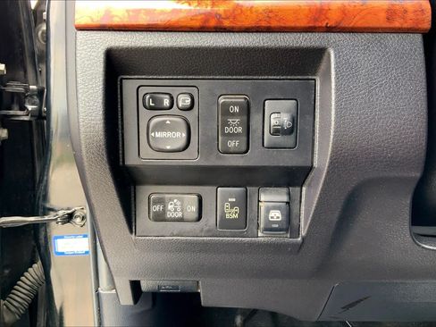 Used 2015 Toyota Tundra 1794 Edition AWD/4WD image 32