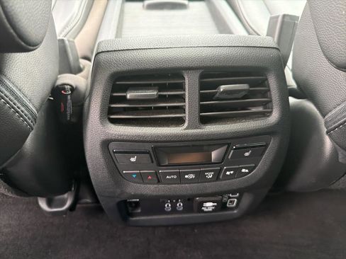 Used 2022 Honda Pilot Touring image 24