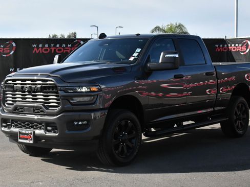 Used 2025 RAM 2500 Big Horn image 3