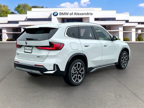 New 2026 BMW X1 xDrive28i w/ Convenience Package AWD/4WD image 7
