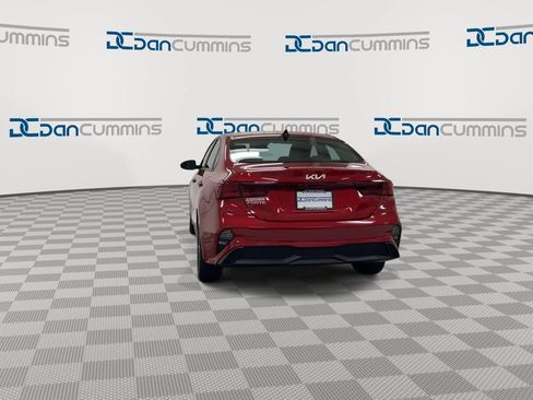 Used 2024 Kia Forte LXS FWD image 7