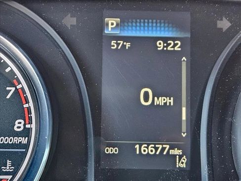 Used 2020 Toyota Camry LE image 19