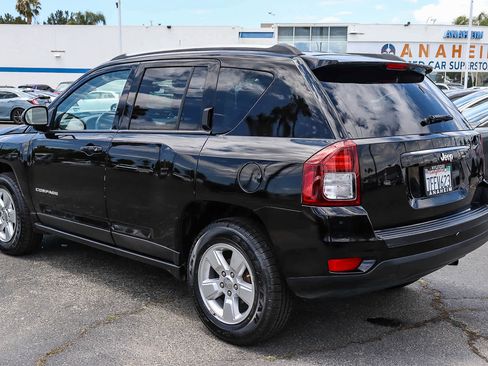 Used 2014 Jeep Compass Sport w/ Power Value Group FWD image 8