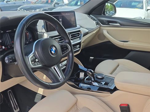 Used 2022 BMW X4 M40i AWD/4WD image 16