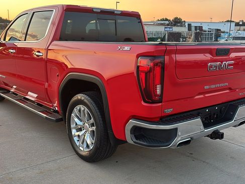 Used 2019 GMC Sierra 1500 SLT w/ SLT Premium Plus Package image 7