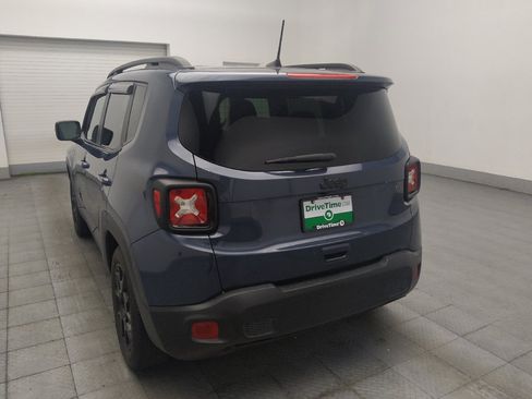 Used 2020 Jeep Renegade Altitude FWD image 5