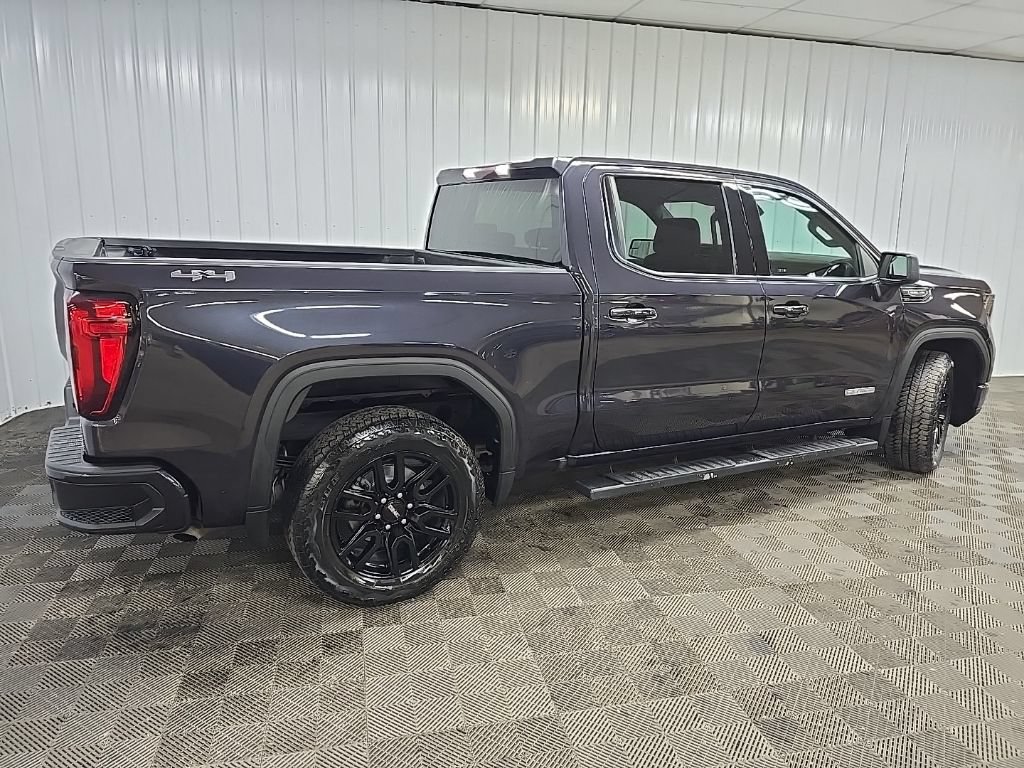 Used 2022 GMC Sierra 1500 Elevation AWD/4WD image 3
