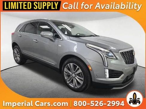 Used 2024 Cadillac XT5 Premium Luxury w/ Technology Package AWD/4WD image 1