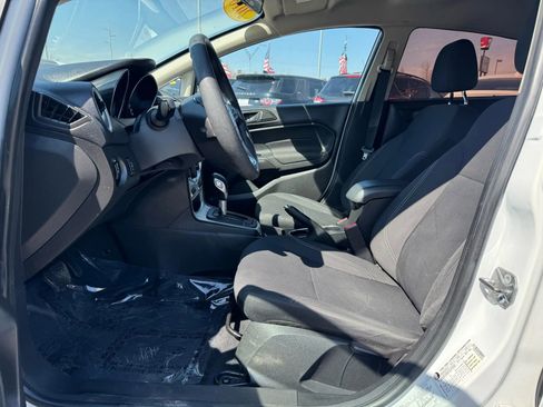 Used 2018 Ford Fiesta SE image 23